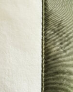 Kiyomi Satin + Velvet Tote Bag – Bild 2