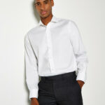 Classic Fit Premium Cutaway Oxford Shirt