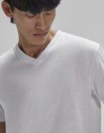 #E150 V T-Shirt - Image 3