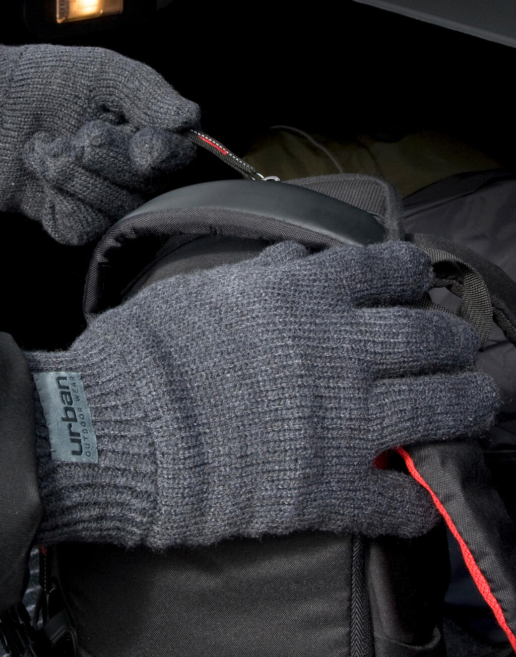 052_33_130_m-2015_02.jpg Fully Lined Thinsulate Gloves - Image 1