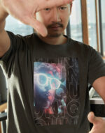 Signature Tagless Tee Men - Image 10