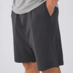 Shorts Move