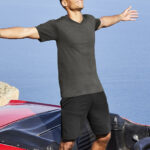 Valueweight V-neck T-Shirt