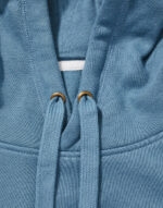 Signature Tagless Hooded Sweatshirt Unisex – Image 9