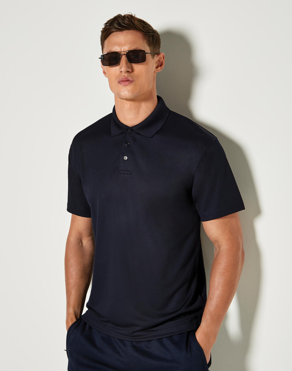 542_11_200_m-2024_01.jpg Regular Fit Cooltex® Plus Micro Mesh Polo – Image 1