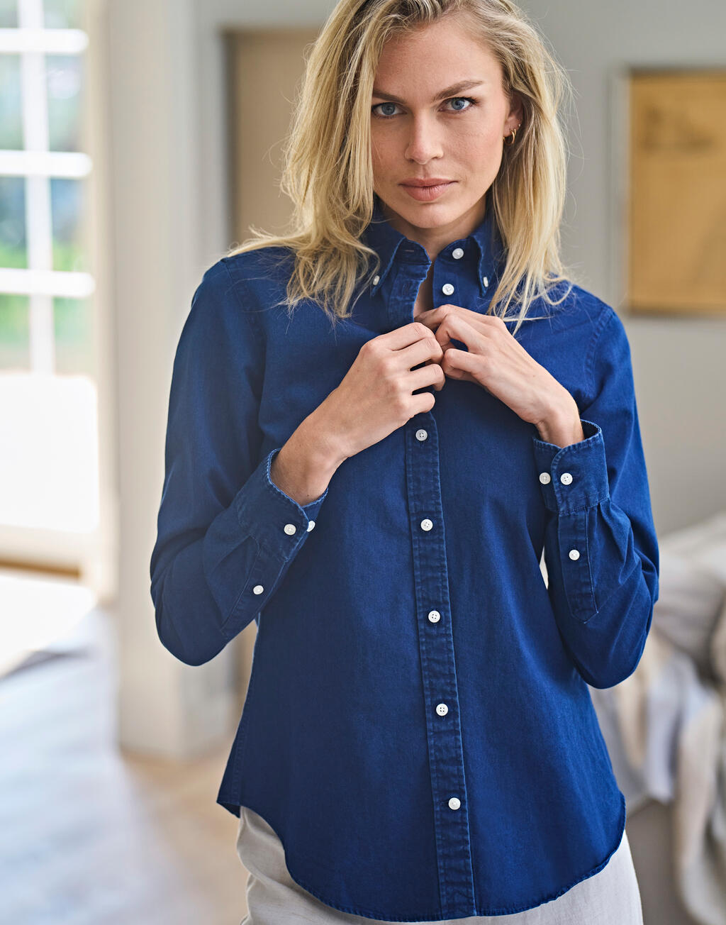 706_54_318_m-2025_02.jpg Ladies Casual Twill Shirt – Image 1