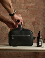 Tailored Luxe Wash Bag – Image 2