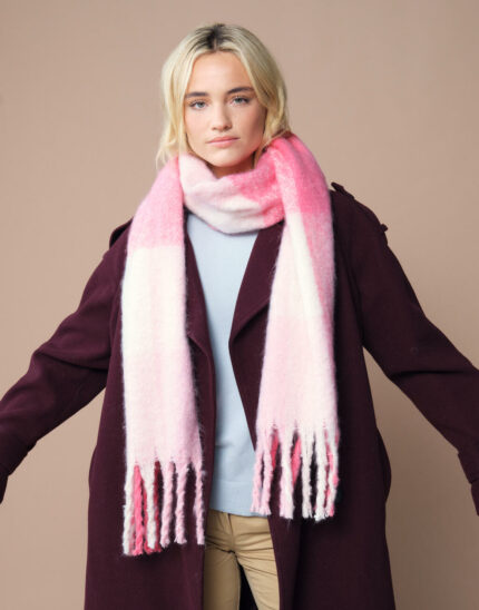 Fluffy Check Scarf