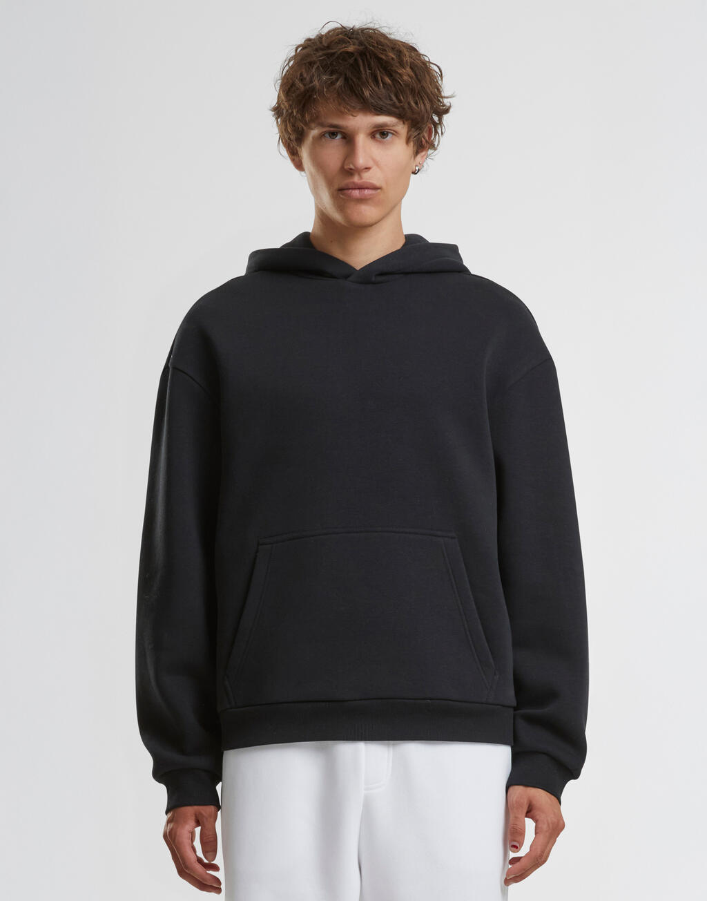 210_39_101_m-2026_01.jpg Fluffy Hoody – Image 1