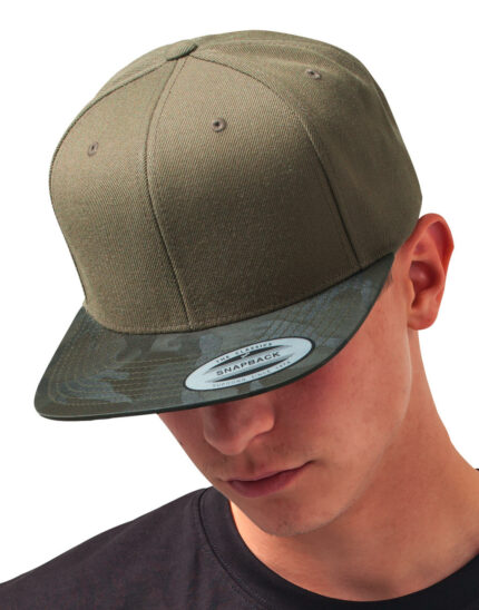 Czapka z daszkiem Camo Visor Snapback