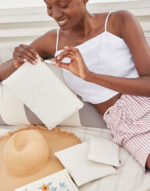 Etui z bawełny organicznej w paski - obrazek 2